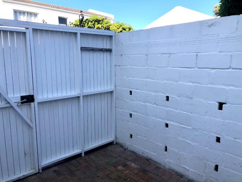 To Let 1 Bedroom Property for Rent in Marina Da Gama Western Cape